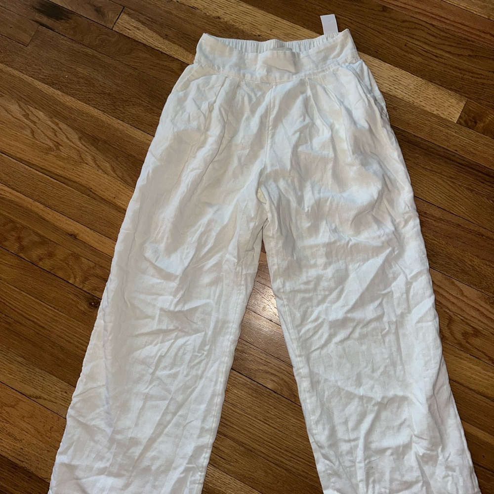 A&F White Linen Wide-Leg Pants